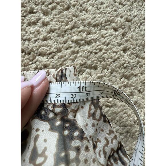 NWT Chicwish Snake Printed Asymmetric Chiffon Maxi Skirt Gray Women's Size XS-S - Picture 9 of 9